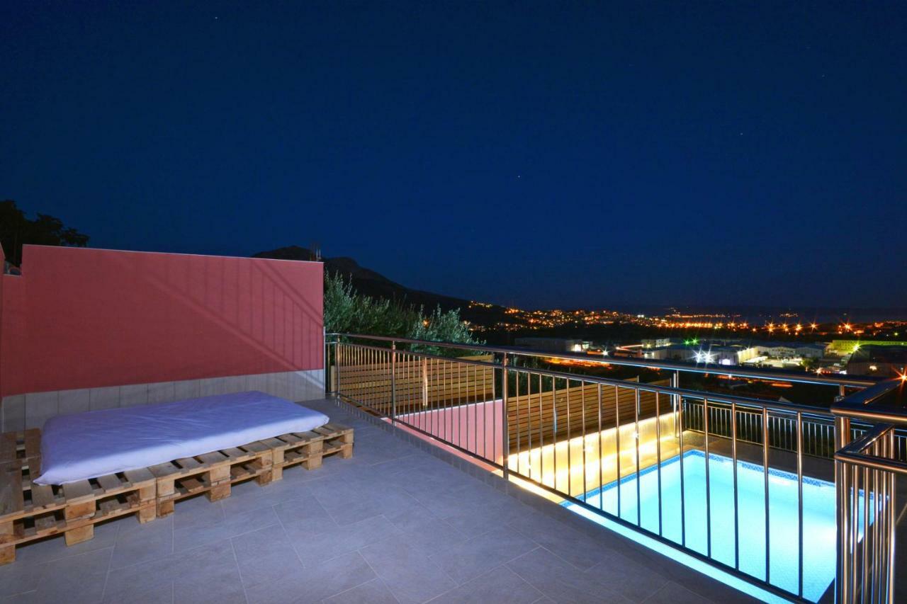 Apartman Lucic Apartment Split Bagian luar foto