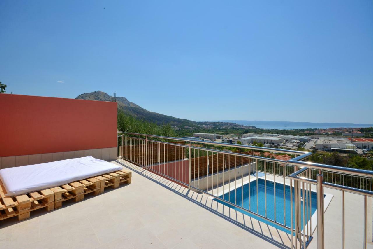 Apartman Lucic Apartment Split Bagian luar foto
